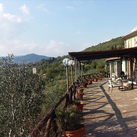 Locanda Verde Vaiano  エクステリア 写真