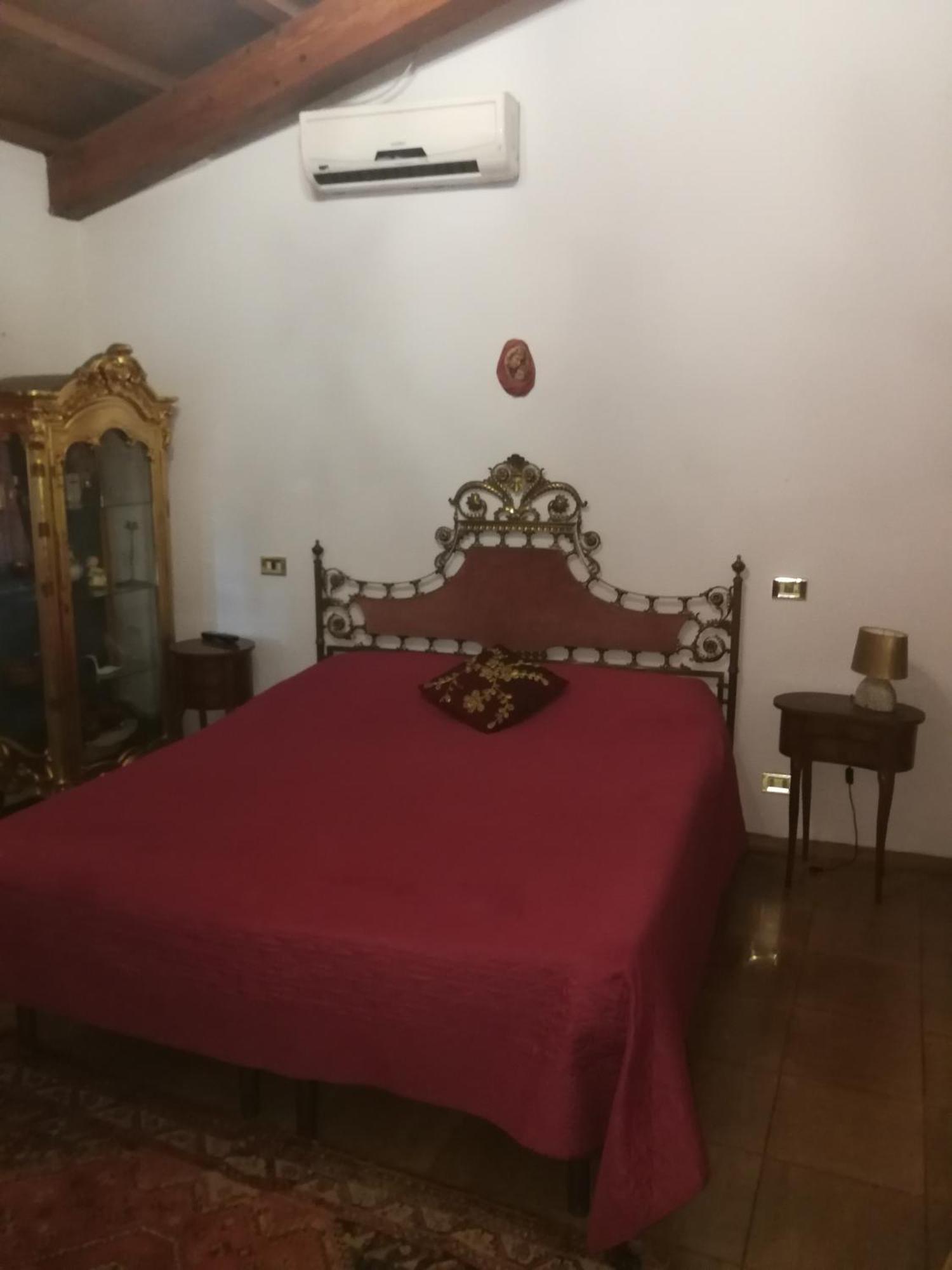 Locanda Verde Vaiano  エクステリア 写真